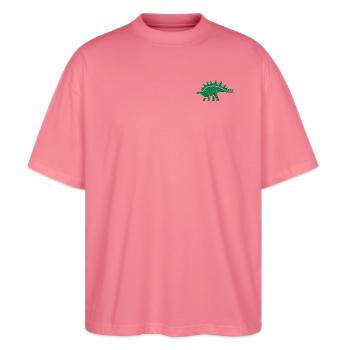 Stegosaurus bestickt - Stanley/Stella Oversized Unisex Bio T-Shirt Blaster 2.0 - Pink  - Vorne - Alina (178cm) & Michal (187cm)