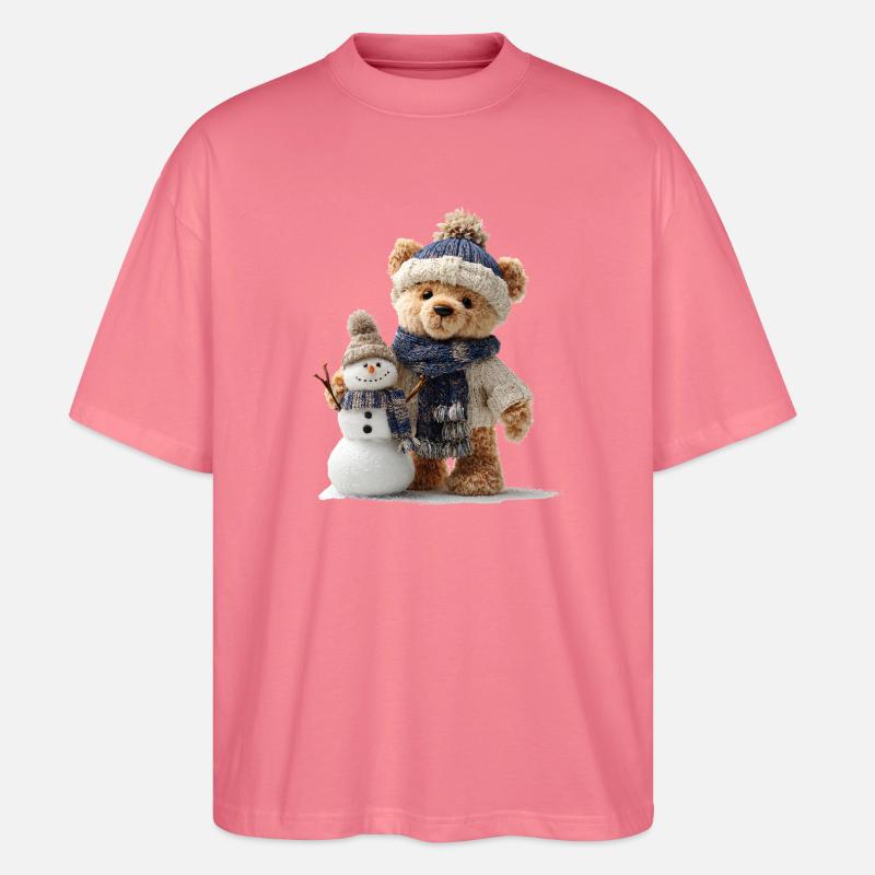 Teddybär baut einen Schneemann - Stanley/Stella Oversized Unisex Bio T-Shirt Blaster 2.0 - Pink 