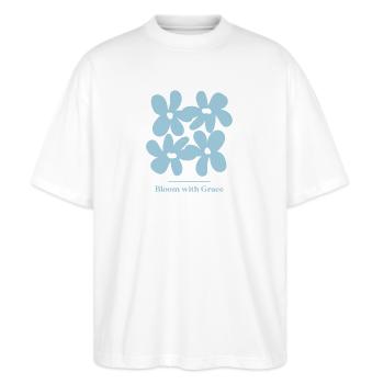 Bloom with Grace - Stanley/Stella Oversized Unisex Bio T-Shirt Blaster 2.0 - Weiß - Vorne - Alina (178cm) & Michal (187cm)