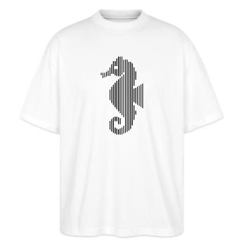 Seepferdchen Meerestiere - Stanley/Stella Oversized Unisex Bio T-Shirt Blaster 2.0 - Weiß - Vorne - Alina (178cm) & Michal (187cm)