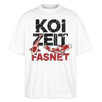 Koi Zeit Fasnet - Karneval Fasching - Stanley/Stella Oversized Unisex Bio T-Shirt Blaster 2.0 - Weiß - Vorne - Alina (178cm) & Michal (187cm)