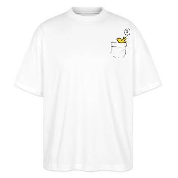 Peanuts Design Mit Schlafendem Woodstock - Stanley/Stella Oversized Unisex Bio T-Shirt Blaster 2.0 - Weiß - Vorne - Alina (178cm) & Michal (187cm)