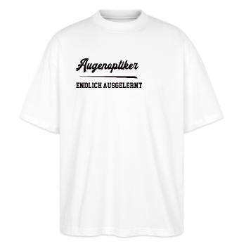 Augenoptiker Ausbildung Bestanden Azubi Augenoptik - Stanley/Stella Oversized Unisex Bio T-Shirt Blaster 2.0 - Weiß - Vorne - Alina (178cm) & Michal (187cm)