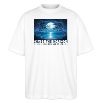 Dem Horizont nachjagen Spruch Sprüche Motto - Stanley/Stella Oversized Unisex Bio T-Shirt Blaster 2.0 - Weiß - Vorne - Alina (178cm) & Michal (187cm)