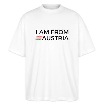 I am from Austria T Shirt - Stanley/Stella Oversized Unisex Bio T-Shirt Blaster 2.0 - Weiß - Vorne - Alina (178cm) & Michal (187cm)