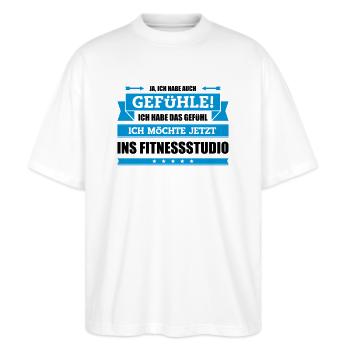 Lustiger Fitnessstudio Spruch - Stanley/Stella Oversized Unisex Bio T-Shirt Blaster 2.0 - Weiß - Vorne - Alina (178cm) & Michal (187cm)