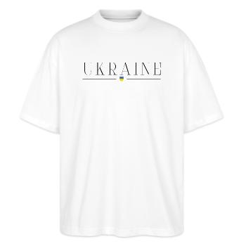Ukraine Eleganz T-Shirt - Stanley/Stella Oversized Unisex Bio T-Shirt Blaster 2.0 - Weiß - Vorne - Alina (178cm) & Michal (187cm)