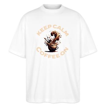 Kaffee Smash - Stanley/Stella Oversized Unisex Bio T-Shirt Blaster 2.0 - Weiß - Vorne - Alina (178cm) & Michal (187cm)