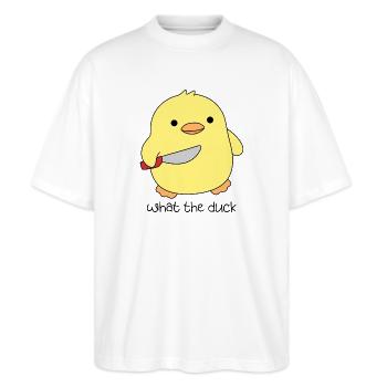 lustige Ente Zitat was te Ente mit Messer - Stanley/Stella Oversized Unisex Bio T-Shirt Blaster 2.0 - Weiß - Vorne - Alina (178cm) & Michal (187cm)
