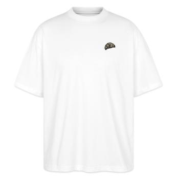 Croissant - Stanley/Stella Oversized Unisex Bio T-Shirt Blaster 2.0 - Weiß - Vorne - Alina (178cm) & Michal (187cm)