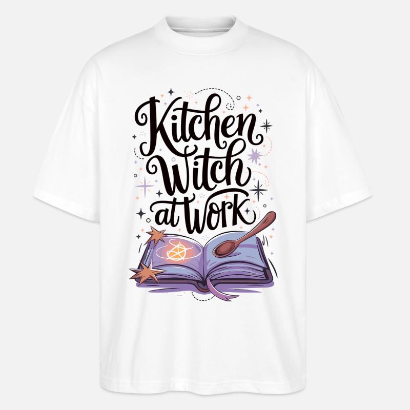 Kitchen witch at work - Stanley/Stella Oversized Unisex Organic T-shirt Blaster 2.0 - white