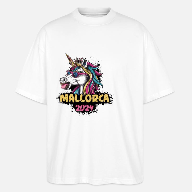 Mallorca 2024 Einhorn - Stanley/Stella Oversized Unisex Bio T-Shirt Blaster 2.0 - Weiß