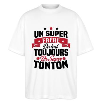 Un super frère devient toujours un super tonton - T-shirt bio Blaster 2.0 coupe oversize Stanley/Stella Unisexe - blanc - Devant - Alina (178cm) & Michal (187cm)