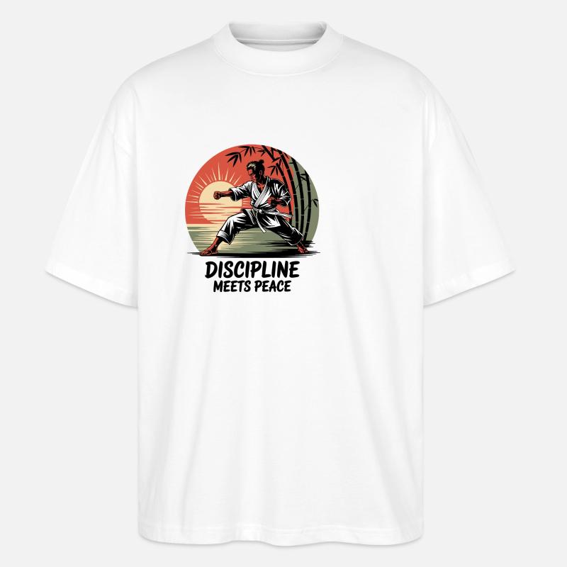 Discipline Meets Peace - Stanley/Stella Oversized Unisex Bio T-Shirt Blaster 2.0 - Weiß