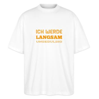 Unruhe - Stanley/Stella Oversized Unisex Bio T-Shirt Blaster 2.0 - Weiß - Vorne - Alina (178cm) & Michal (187cm)