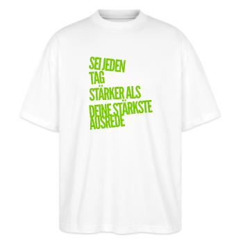 Ausreden waren gestern - Stanley/Stella Oversized Unisex Bio T-Shirt Blaster 2.0 - Weiß - Vorne - Alina (178cm) & Michal (187cm)