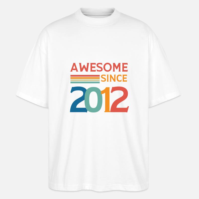 Awesome since 2012 - T-shirt bio Blaster 2.0 coupe oversize Stanley/Stella Unisexe - blanc