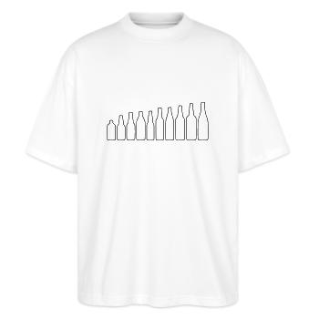 Bierflaschen - Stanley/Stella Oversized Unisex Bio T-Shirt Blaster 2.0 - Weiß - Vorne - Alina (178cm) & Michal (187cm)