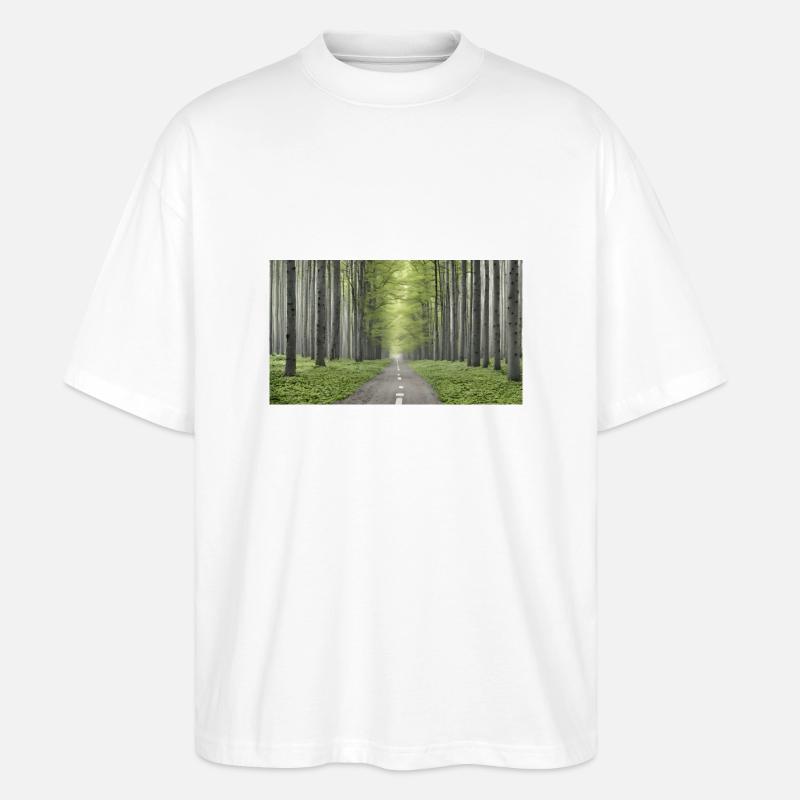 Strasse im Wald - Stanley/Stella Oversized Unisex Bio T-Shirt Blaster 2.0 - Weiß