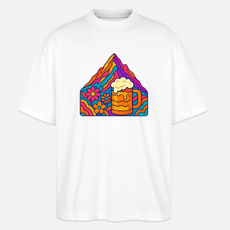 Lebendige Berglandschaft mit Bierglas - Stanley/Stella Oversized Unisex Bio T-Shirt Blaster 2.0 - Weiß