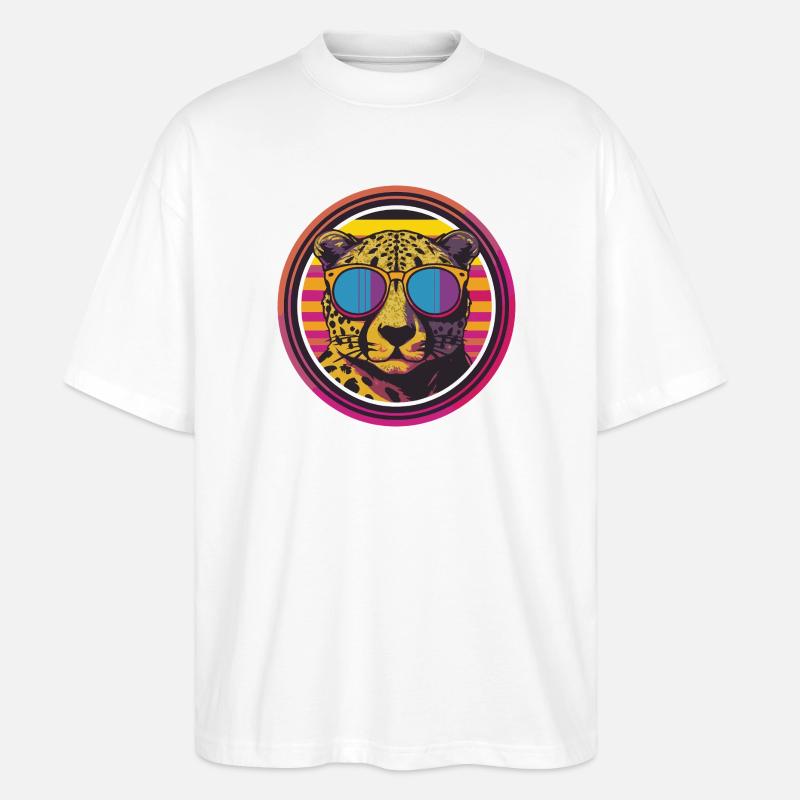 Leopard mit Sonnenbrille im Retro-Stil - Stanley/Stella Oversized Unisex Bio T-Shirt Blaster 2.0 - Weiß