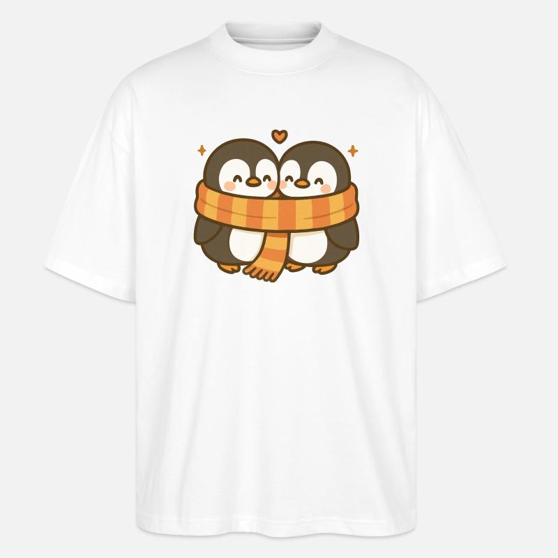 Twin Pinguin Umarmung mit Schal - Stanley/Stella Oversized Unisex Bio T-Shirt Blaster 2.0 - Weiß