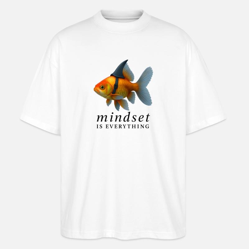 Mindset Goldfisch mit Helm, Motivationsspruch - Stanley/Stella Oversized Unisex Bio T-Shirt Blaster 2.0 - Weiß
