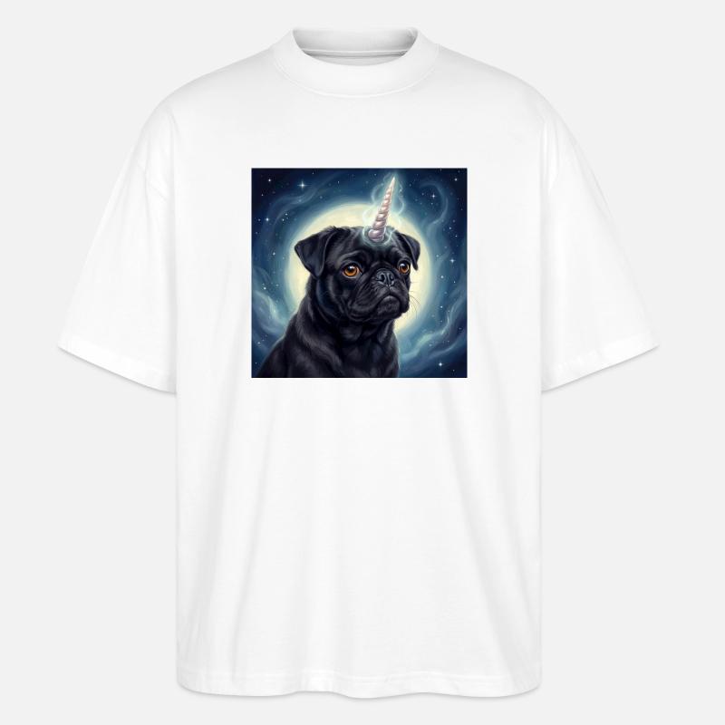 Kosmischer Einhorn-Mops - Stanley/Stella Oversized Unisex Bio T-Shirt Blaster 2.0 - Weiß
