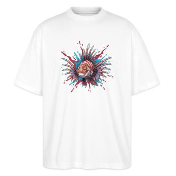Stachelfisch mit Buntakzent - Stanley/Stella Oversized Unisex Bio T-Shirt Blaster 2.0 - Weiß - Vorne - Alina (178cm) & Michal (187cm)