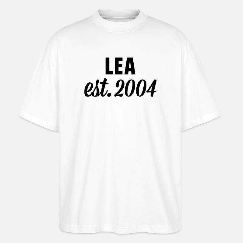 Lea est 2004 - Stanley/Stella Oversized Unisex Bio T-Shirt Blaster 2.0 - Weiß