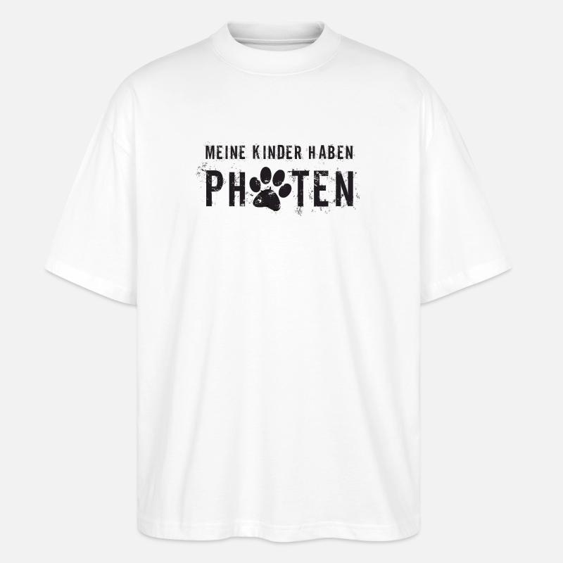 Mein Kind hat Pfoten - Stanley/Stella Oversized Unisex Bio T-Shirt Blaster 2.0 - Weiß