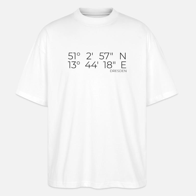Koordinaten Dresden - Stanley/Stella Oversized Unisex Bio T-Shirt Blaster 2.0 - Weiß