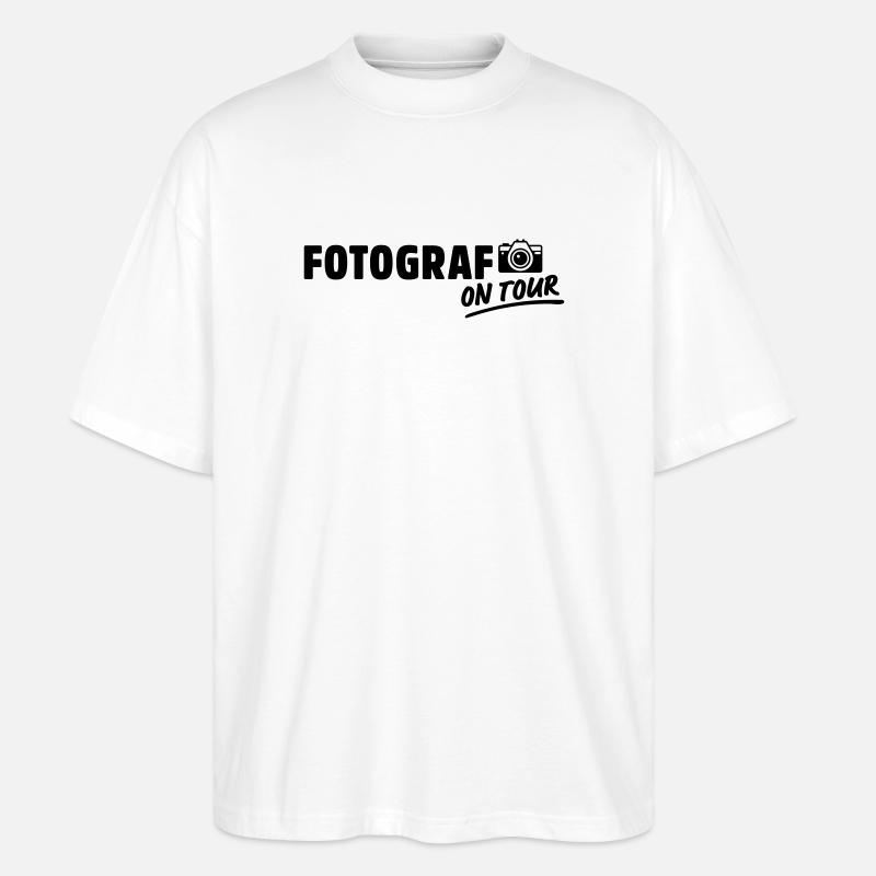 fotograf on tour - Stanley/Stella Oversized Unisex Bio T-Shirt Blaster 2.0 - Weiß
