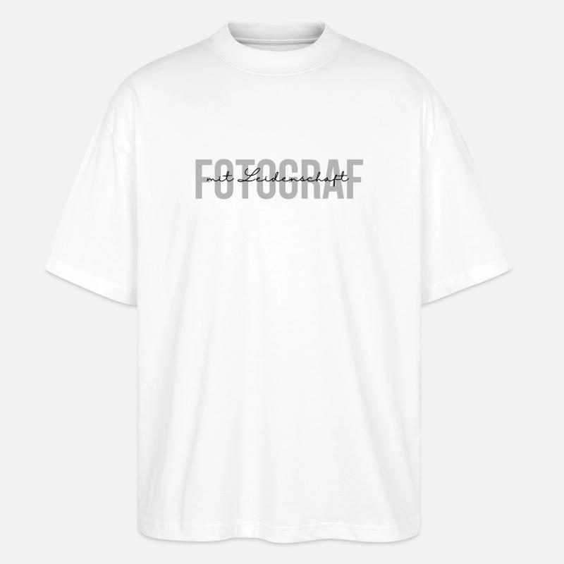 Fotograf mit Leidenschaft (Black) - Stanley/Stella Oversized Unisex Bio T-Shirt Blaster 2.0 - Weiß