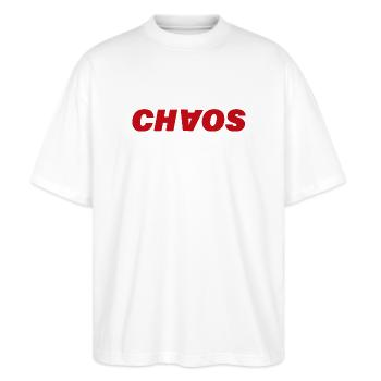 CHAOS - Stanley/Stella Oversized Unisex Bio T-Shirt Blaster 2.0 - Weiß - Vorne - Alina (178cm) & Michal (187cm)