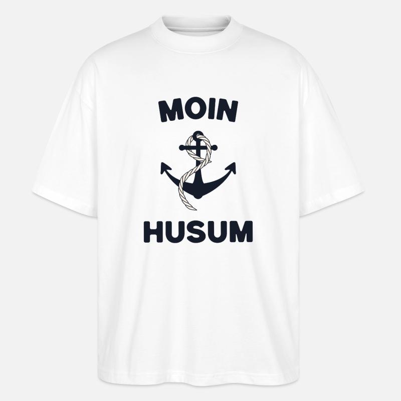 Moin Husum – Maritimes Anker-Design - Stanley/Stella Oversized Unisex Bio T-Shirt Blaster 2.0 - Weiß
