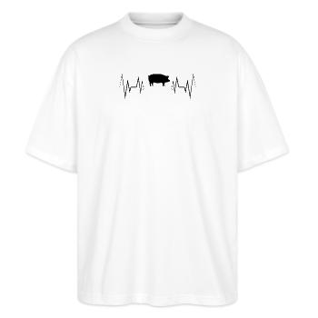 Herzschlag Schwein Silhouette - Stanley/Stella Oversized Unisex Bio T-Shirt Blaster 2.0 - Weiß - Vorne - Alina (178cm) & Michal (187cm)