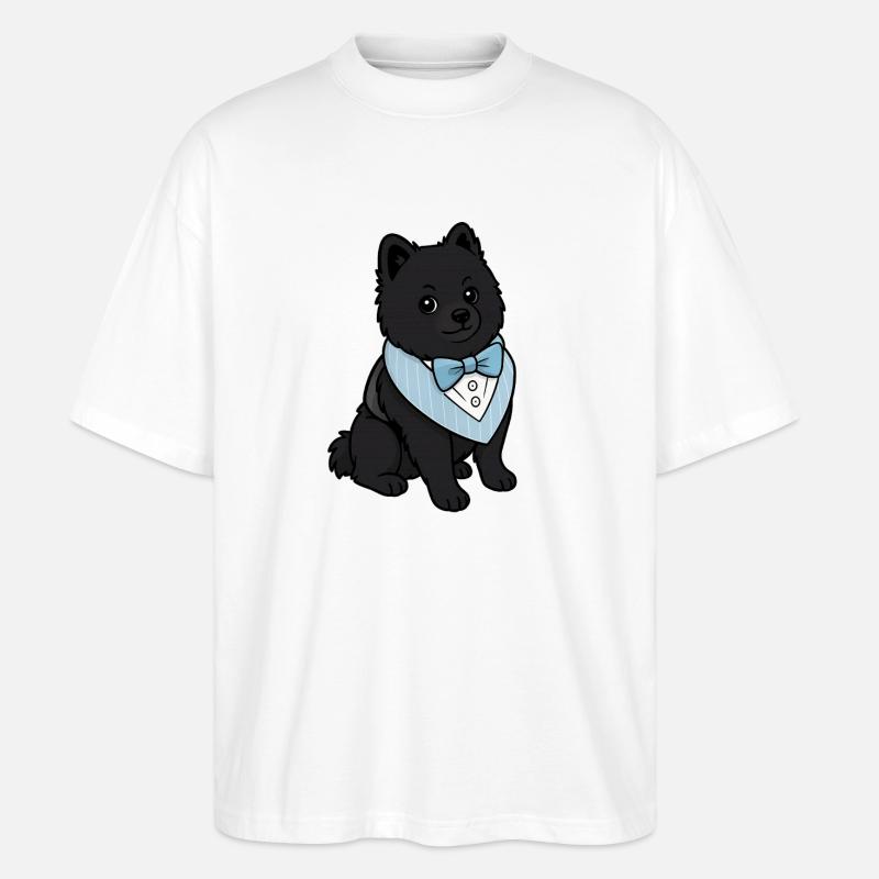 Eleganter Spitz Hund in Fliege - Stanley/Stella Oversized Unisex Bio T-Shirt Blaster 2.0 - Weiß