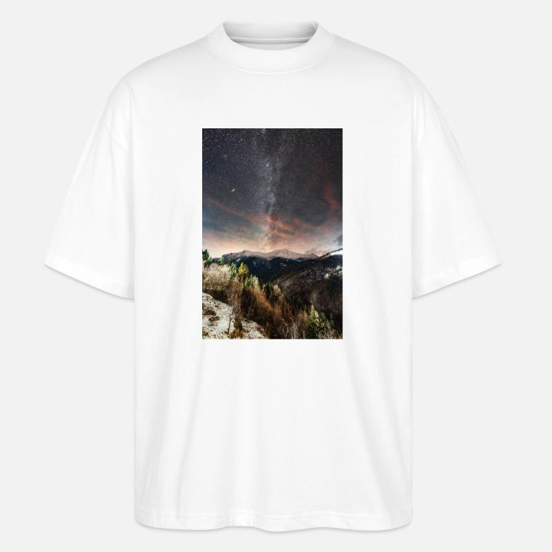 Die Milchstraße oberhalb der Agrafa-Berge - Stanley/Stella Oversized Unisex Bio T-Shirt Blaster 2.0 - Weiß