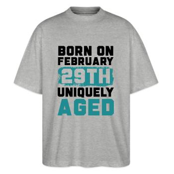 Happy Birthday Schaltjahr 29. Februar Schalttag - Stanley/Stella Oversized Unisex Bio T-Shirt Blaster 2.0 - Grau meliert - Vorne - Alina (178cm) & Michal (187cm)