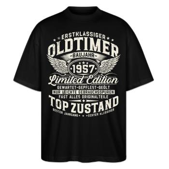 Jahrgang 1957 Oldtimer Geburtstag Retro Geschenk - Stanley/Stella Oversized Unisex Bio T-Shirt Blaster 2.0 - Schwarz - Vorne - Alina (178cm) & Michal (187cm)