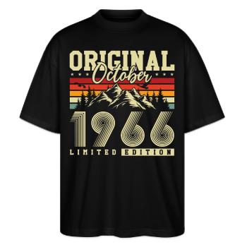 Original Oktober 1966 – 60. Geburtstag Vintage - Stanley/Stella Oversized Unisex Bio T-Shirt Blaster 2.0 - Schwarz - Vorne - Alina (178cm) & Michal (187cm)