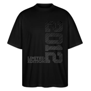 14. GEBURTSTAG LIMITED EDITION 2012 - Stanley/Stella Oversized Unisex Bio T-Shirt Blaster 2.0 - Schwarz - Vorne - Alina (178cm) & Michal (187cm)