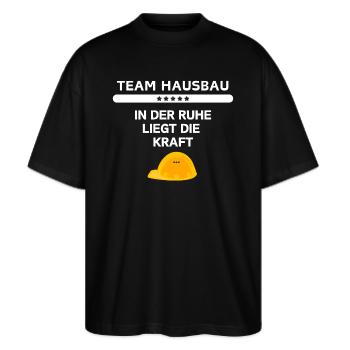 Team Hausbau - Stanley/Stella Oversized Unisex Bio T-Shirt Blaster 2.0 - Schwarz - Vorne - Alina (178cm) & Michal (187cm)