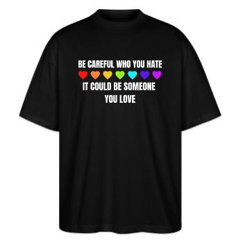 LGBTQ Liebe Herz Pride Month Gay Parade Regenbogen - Stanley/Stella Oversized Unisex Bio T-Shirt Blaster 2.0 - Schwarz - Vorne - Alina (178cm) & Michal (187cm)