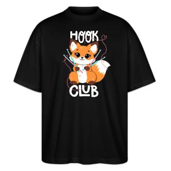 Häkel-Fuchs im Haken-Club - Stanley/Stella Oversized Unisex Bio T-Shirt Blaster 2.0 - Schwarz - Vorne - Alina (178cm) & Michal (187cm)