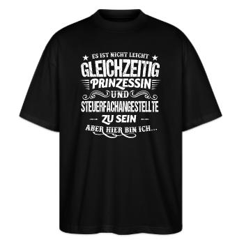 Prinzessin & Steuerfachangestellte - Stanley/Stella Oversized Unisex Bio T-Shirt Blaster 2.0 - Schwarz - Vorne - Alina (178cm) & Michal (187cm)