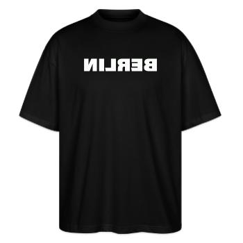 BERLIN - Stanley/Stella Oversized Unisex Bio T-Shirt Blaster 2.0 - Schwarz - Vorne - Alina (178cm) & Michal (187cm)
