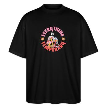 Alles Ist Vorübergehend Hippie Pilze - Stanley/Stella Oversized Unisex Bio T-Shirt Blaster 2.0 - Schwarz - Vorne - Alina (178cm) & Michal (187cm)