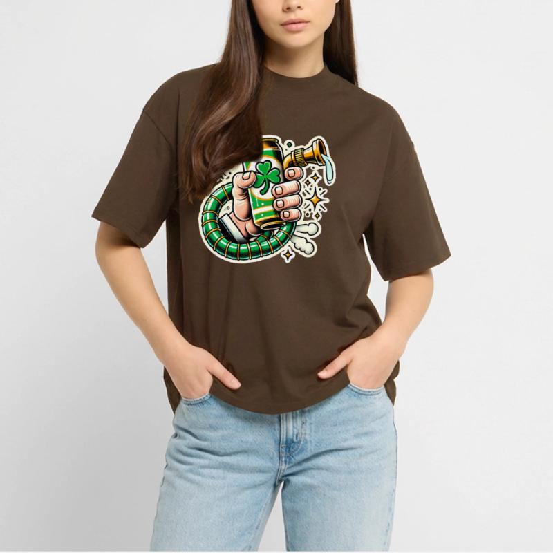 Conception amusante de canette de bière de la Saint-Patrick T-shirt bio Blaster 2.0 coupe oversize Stanley/Stella Unisexe
